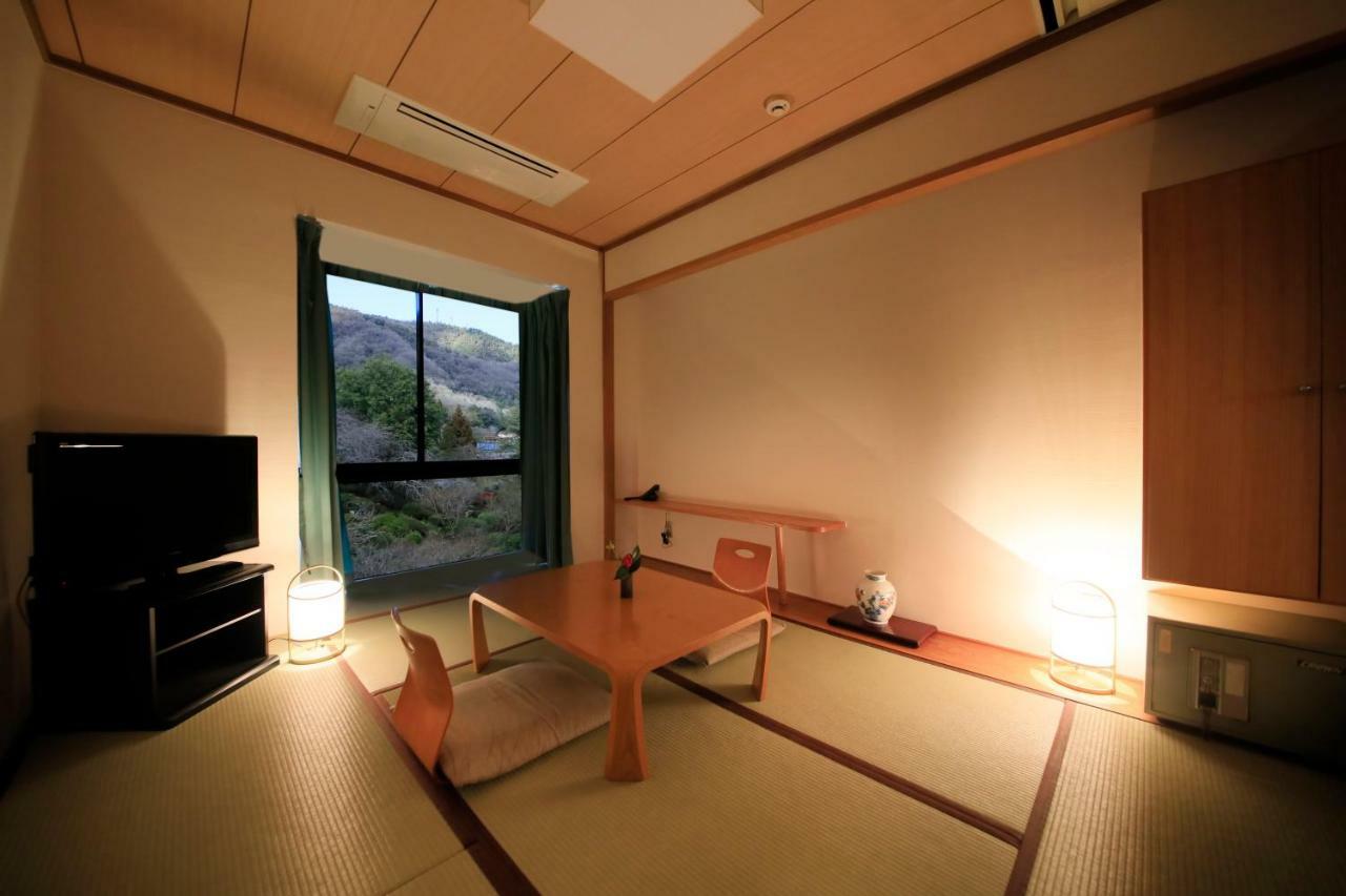Hotel Kamogawaso Takehara Eksteriør bilde